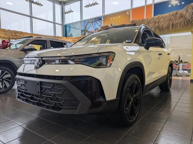 2026 Volkswagen Taos SE Black