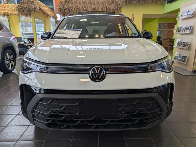 2026 Volkswagen Taos SE Black