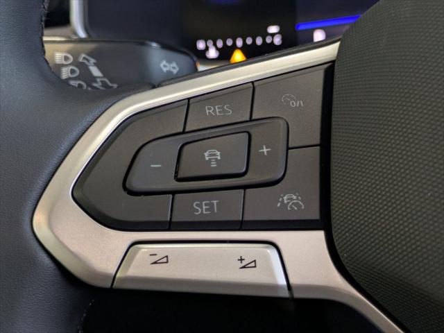 2026 Volkswagen Taos SE Black