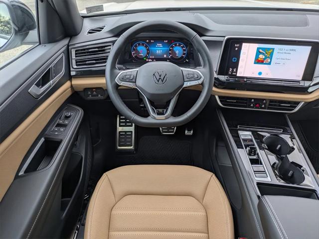 2026 Volkswagen Atlas Cross Sport SEL R-Line Black