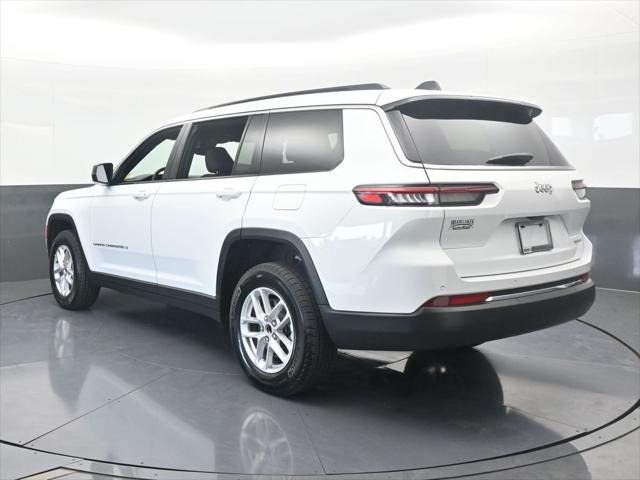2024 Jeep Grand Cherokee L Laredo 4x2