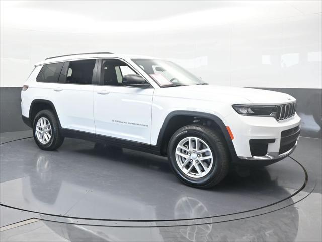 2024 Jeep Grand Cherokee L Laredo 4x2