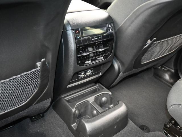 2024 Jeep Grand Cherokee L Laredo 4x2