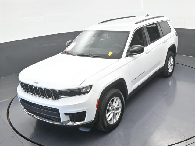 2024 Jeep Grand Cherokee L Laredo 4x2