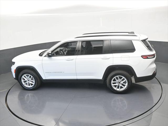 2024 Jeep Grand Cherokee L Laredo 4x2