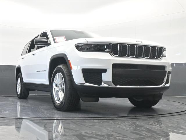 2024 Jeep Grand Cherokee L Laredo 4x2