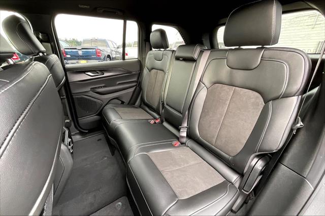 2025 Jeep Grand Cherokee Altitude X 4x4
