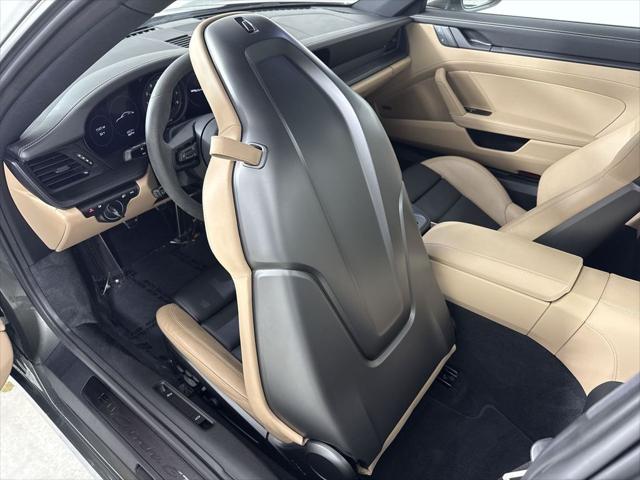 2024 Porsche 911 Carrera GTS