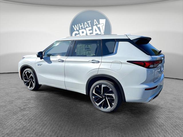 2025 Mitsubishi Outlander PHEV SEL S-AWC