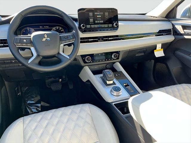 2025 Mitsubishi Outlander PHEV SEL S-AWC