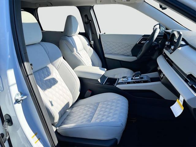 2025 Mitsubishi Outlander PHEV SEL S-AWC
