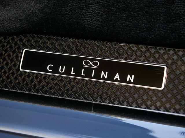 2026 Rolls-Royce Cullinan Black Badge