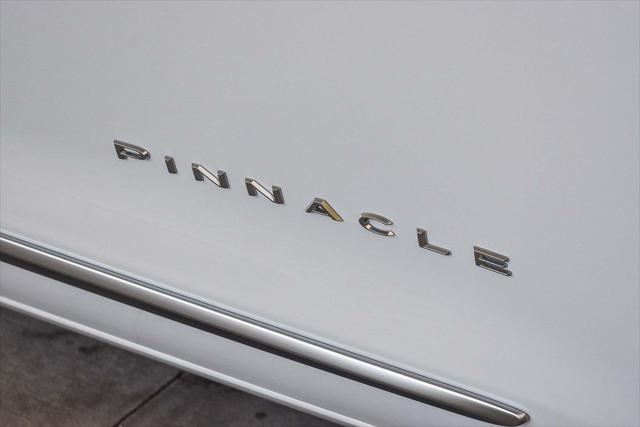2026 Chrysler Pacifica Pinnacle AWD