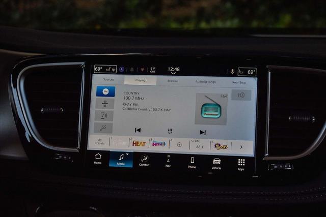 2026 Chrysler Pacifica Pinnacle AWD