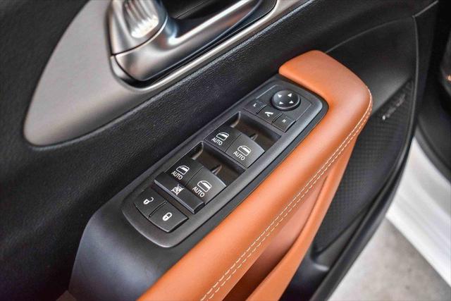 2026 Chrysler Pacifica Pinnacle AWD