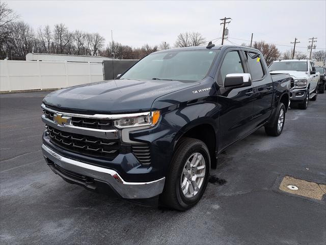 2022 Chevrolet Silverado 1500 4WD Crew Cab Short Bed LT with 2FL