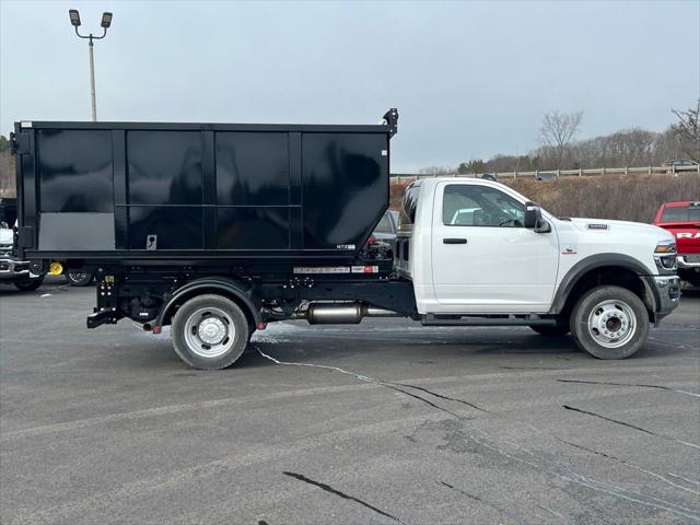 2026 RAM Ram 5500 Chassis Cab RAM 5500 TRADESMAN CHASSIS REGULAR CAB 4X4 84 CA