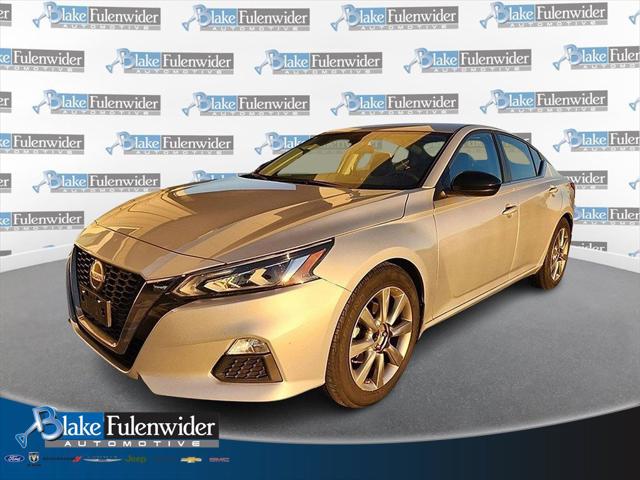 2022 Nissan Altima SR FWD 2022 Nissan Altima SR FWD