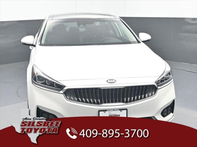 2019 Kia Cadenza Technology