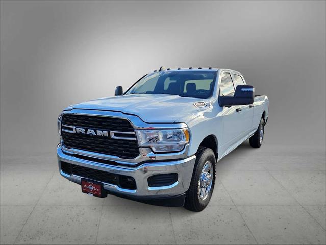 2023 RAM 2500 Tradesman Crew Cab 4x2 8 Box 2023 RAM 2500 Tradesman Crew Cab 4x2 8 Box
