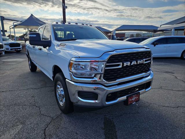 2023 RAM 2500 Tradesman Crew Cab 4x2 8 Box 2023 RAM 2500 Tradesman Crew Cab 4x2 8 Box