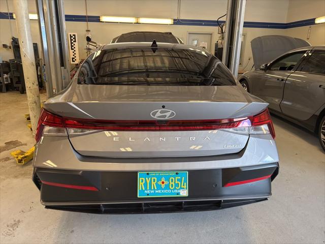 2024 Hyundai Elantra Limited