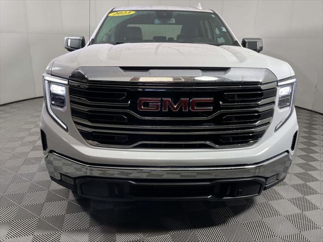 2023 GMC Sierra 1500 4WD Crew Cab Short Box SLT 2023 GMC Sierra 1500 4WD Crew Cab Short Box SLT
