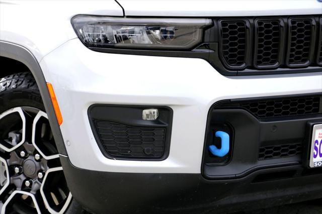 2022 Jeep Grand Cherokee 4xe Trailhawk
