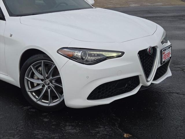 2022 Alfa Romeo Giulia Ti AWD 2022 Alfa Romeo Giulia Ti AWD