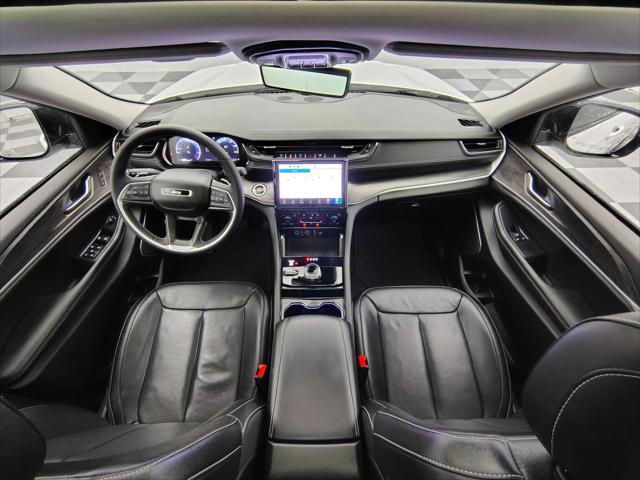 2023 Jeep Grand Cherokee L Limited 4x4 2023 Jeep Grand Cherokee L Limited 4x4