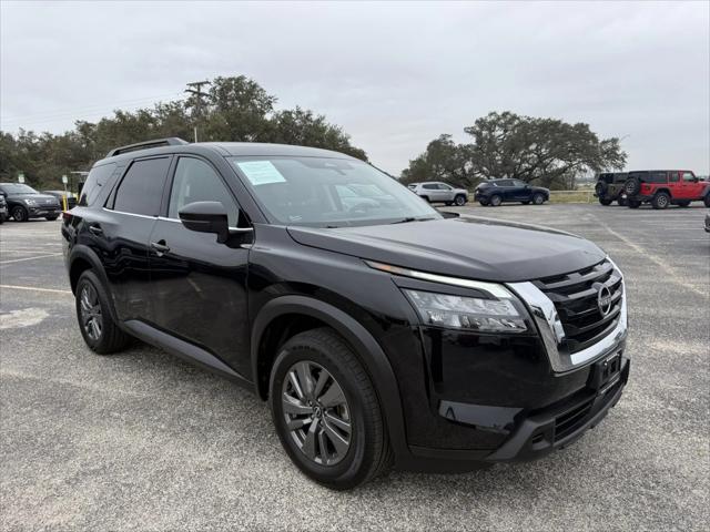 2024 Nissan Pathfinder SV FWD 2024 Nissan Pathfinder SV FWD