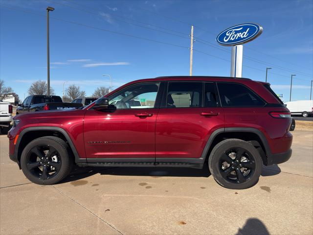 2023 Jeep Grand Cherokee Altitude 4x4