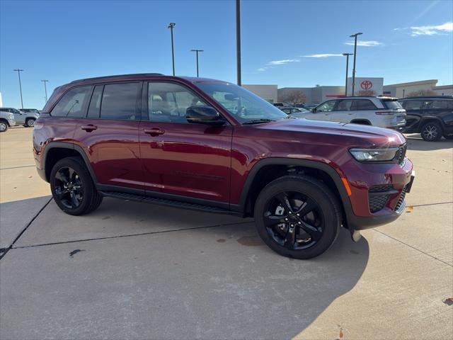 2023 Jeep Grand Cherokee Altitude 4x4
