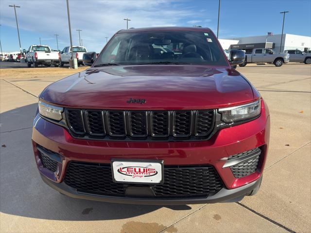 2023 Jeep Grand Cherokee Altitude 4x4