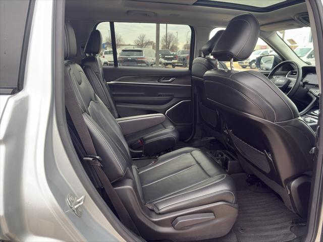 2022 Jeep Grand Cherokee L Limited 4x4