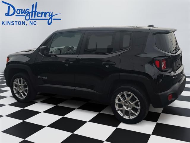 2023 Jeep Renegade Latitude 4x4 2023 Jeep Renegade Latitude 4x4