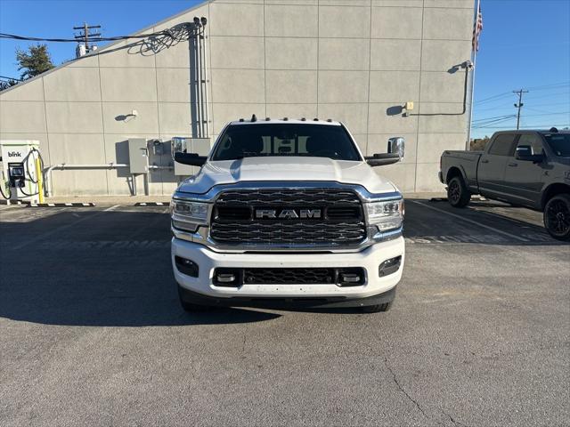 2020 RAM 2500 Limited Crew Cab 4X4 64 Box