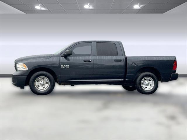 2018 RAM 1500 Tradesman Crew Cab 4x2 57 Box 2018 RAM 1500 Tradesman Crew Cab 4x2 57 Box