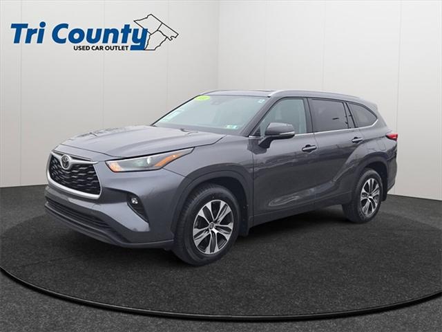 2022 Toyota Highlander XLE 2022 Toyota Highlander XLE