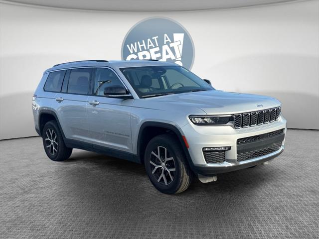 2023 Jeep Grand Cherokee L Limited 4x4 2023 Jeep Grand Cherokee L Limited 4x4