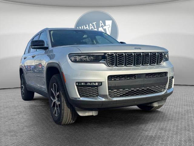 2023 Jeep Grand Cherokee L Limited 4x4 2023 Jeep Grand Cherokee L Limited 4x4