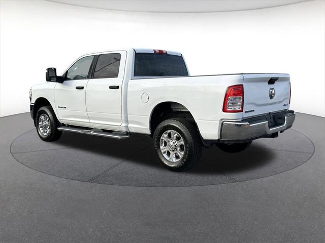 2024 RAM 2500 Big Horn Crew Cab 4x4 64 Box