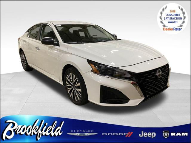 2025 Nissan Altima SV FWD