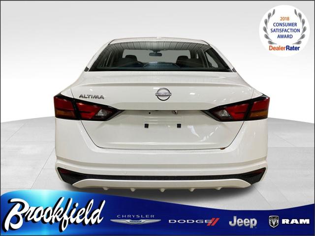 2025 Nissan Altima SV FWD