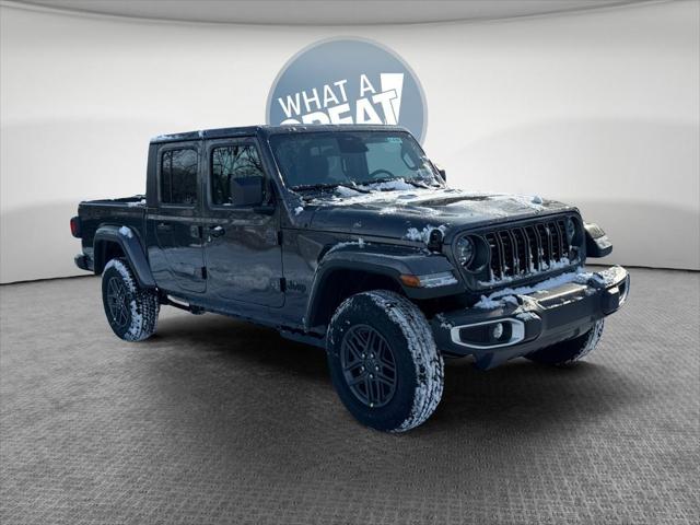 2026 Jeep Gladiator GLADIATOR SPORT S 4X4 2026 Jeep Gladiator GLADIATOR SPORT S 4X4