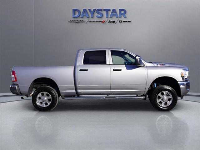 2023 RAM 2500 Tradesman Crew Cab 4x4 64 Box