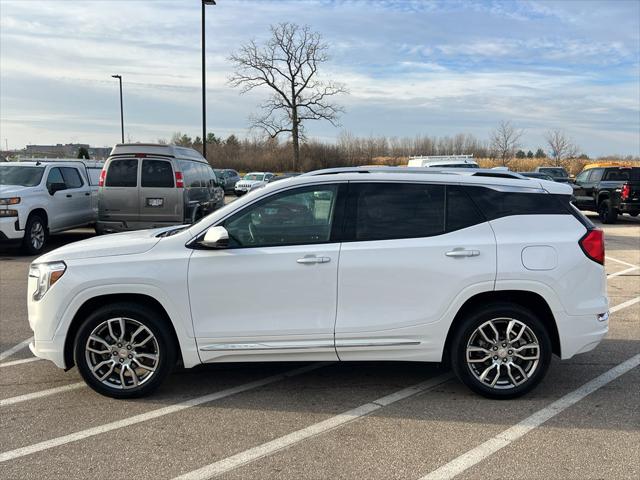 2023 GMC Terrain AWD Denali 2023 GMC Terrain AWD Denali