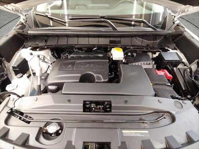 2023 Nissan Pathfinder SL 4WD