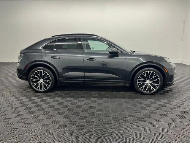 2024 Porsche Macan Electric 4