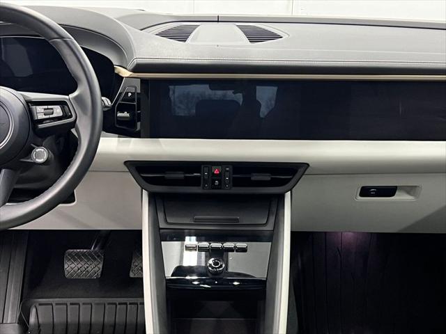 2024 Porsche Macan Electric 4
